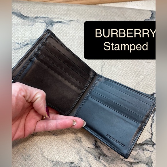 BURBERRY Upscale Mega Check Bifold Wallet🔥Extra storage🔥PVC/Leather🇮🇹made!⭐️ - Picture 9 of 17